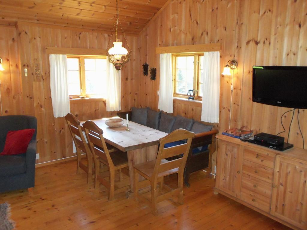 Hogstul Hytter - Skojestua - 2 Bedroom Cottage Tuddal Стая снимка