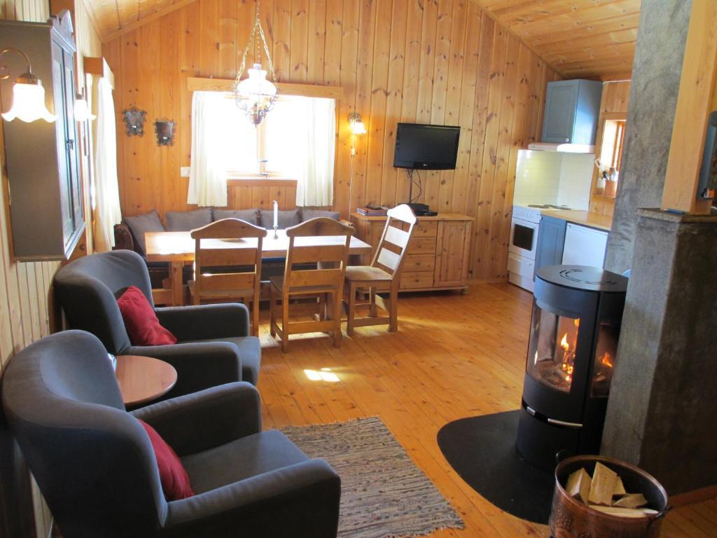 Hogstul Hytter - Skojestua - 2 Bedroom Cottage Tuddal Стая снимка
